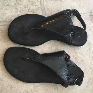 Gently worn all back Aerosoles comfort sandals 8